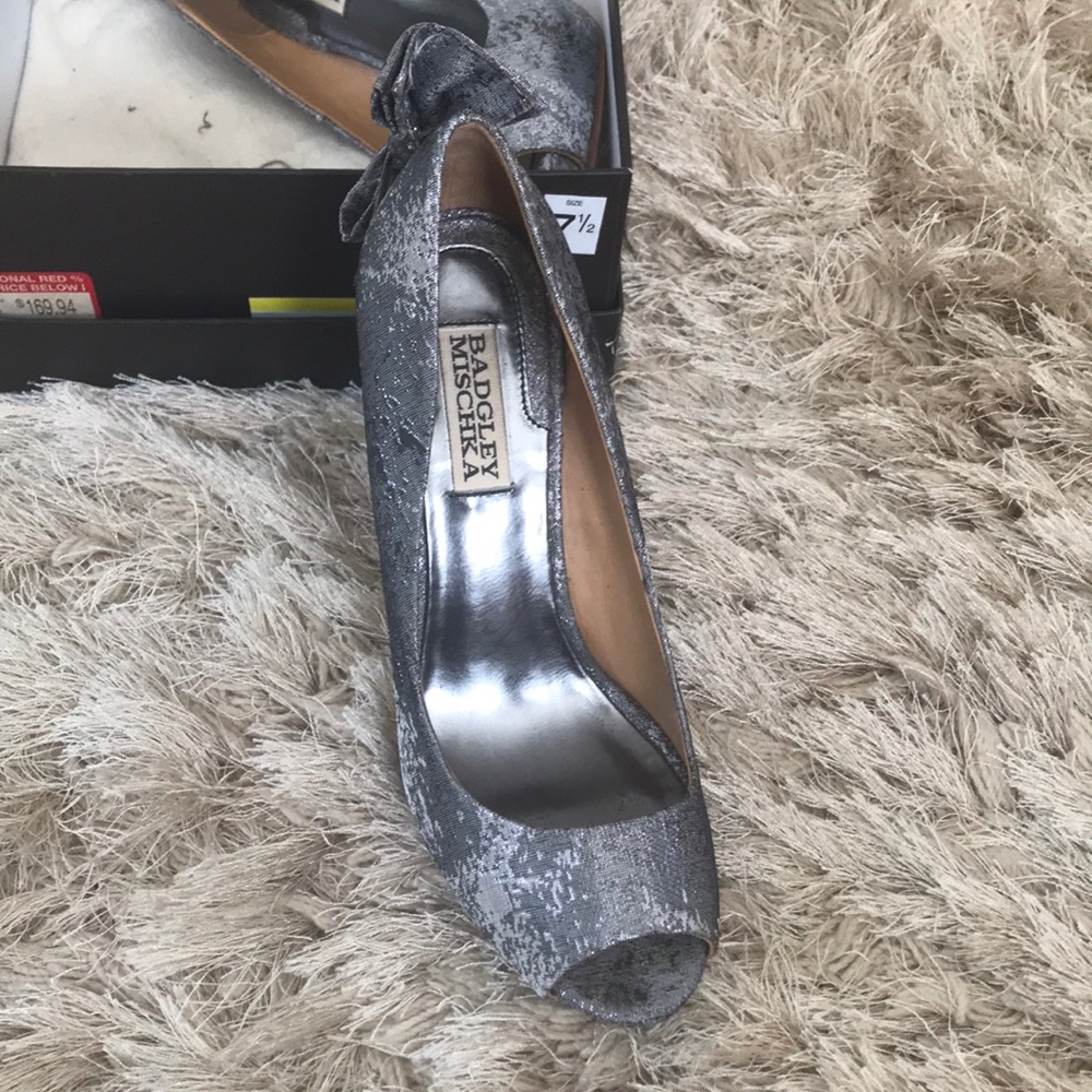 Badgley Mischka Heels